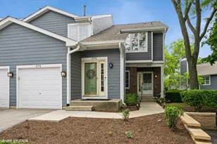 573 W Parkside Dr, Palatine, IL 60067 - Photo 1