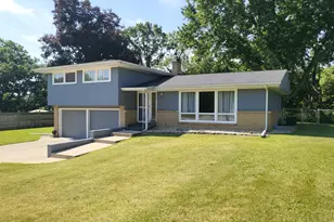 1280 Deanna Dr, Rockford, IL 61103 - Photo 1