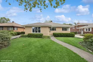 2555 Stratford Ave, Westchester, IL 60154 - Photo 1