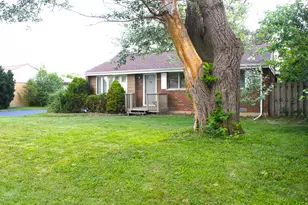 7926 S 83rd Ct, Justice, IL 60458 - Photo 1