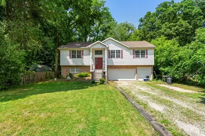 25612 W Woodlawn Avenue, Antioch, IL 60002 - Photo 1