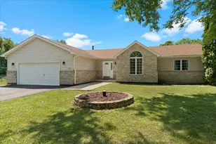 10067 W Logan Ct, Zion, IL 60099 - Photo 1