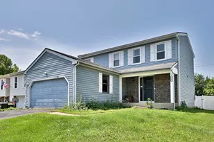 650 Shining Water Dr, Carol Stream, IL 60188 - Photo 1