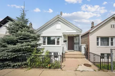 3332 S Bell Avenue, Chicago, IL 60608 - Photo 1