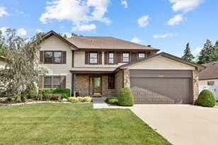 588 Montego Dr, Elk Grove Village, IL 60007 - Photo 1