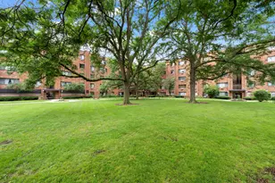 5310 N Chester Ave, Chicago, IL 60656 - Photo 1