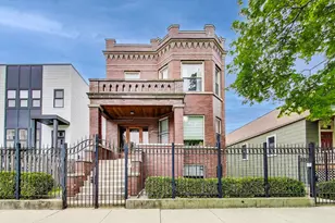 2333 N Spaulding Ave, Chicago, IL 60647 - Photo 1