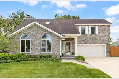 2S566 Thaddeus Circle, Glen Ellyn, IL 60137 - Photo 1