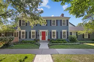 390 Birch St, Winnetka, IL 60093 - Photo 1