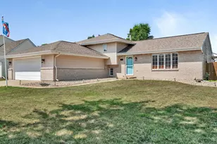 770 Pheasant Ln, Coal City, IL 60416 - Photo 1