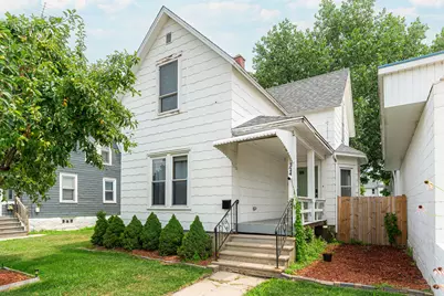 324 N 6th Street, Dekalb, IL 60115 - Photo 1