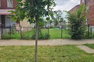 4221 W Maypole Ave, Chicago, IL 60624 - Photo 1
