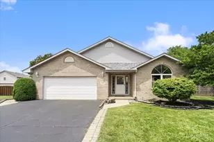 656 Sedge Meadow Ct, Romeoville, IL 60446 - Photo 1