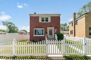 11476 S Homan Ave, Chicago, IL 60655 - Photo 1