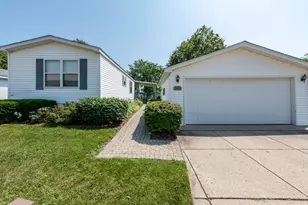 3189 Jeanette Ave, Park City, IL 60085 - Photo 1