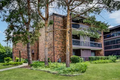 14620 Scarborough Court #M2, Oak Forest, IL 60452 - Photo 1