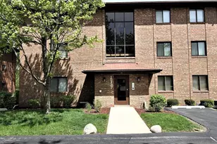 15137 Quail Hollow Dr, Orland Park, IL 60462 - Photo 1