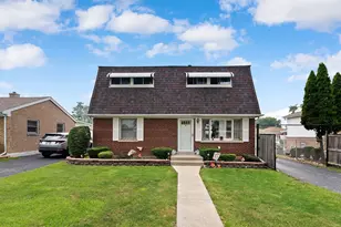 10608 Moody Ave, Chicago Ridge, IL 60415 - Photo 1