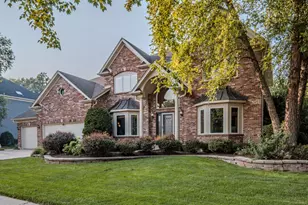 801 Ekman Dr, Batavia, IL 60510 - Photo 1