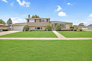 14106 Chestnut Ln, Orland Park, IL 60467 - Photo 1