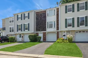 1988 Oxford Ln, Hoffman Estates, IL 60169 - Photo 1