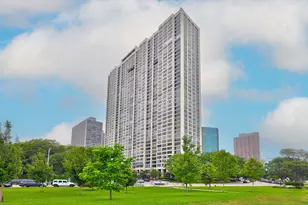 2800 N Lake Shore Dr, Chicago, IL 60657 - Photo 1