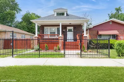 12330 S Perry Avenue, Chicago, IL 60628 - Photo 1