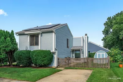 2S640 Hampton Drive, Warrenville, IL 60555 - Photo 1