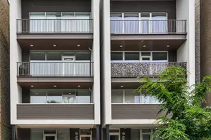 927 N Damen Ave, Chicago, IL 60622 - Photo 1