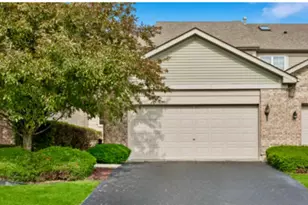 105 Iliad Dr, Tinley Park, IL 60477 - Photo 1