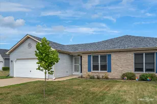 906 White Tail Ln, Sandwich, IL 60548 - Photo 1