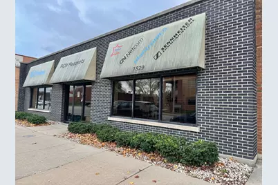 1829 E Oakton Street, Des Plaines, IL 60018 - Photo 1