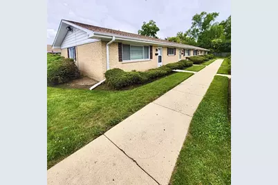 841 Valley Stream Drive #A, Wheeling, IL 60090 - Photo 1