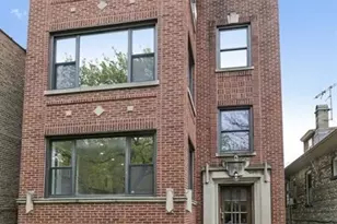 1731 W North Shore Ave, Chicago, IL 60626 - Photo 1