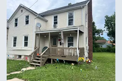 717 S Chicago Avenue, Freeport, IL 61032 - Photo 1