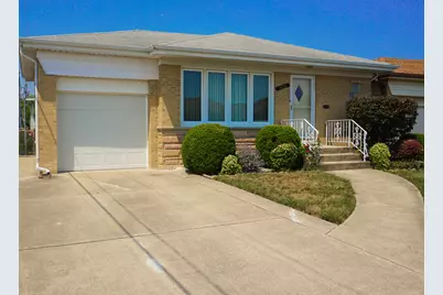 7632 W Norridge Street, Harwood Heights, IL 60706 - Photo 1