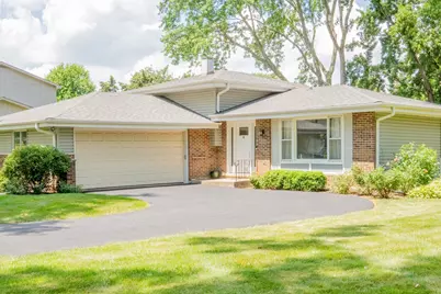 24W660 Woodcrest Drive, Naperville, IL 60540 - Photo 1