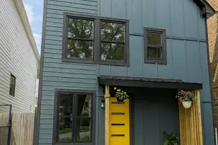 4250 N Whipple St, Chicago, IL 60618 - Photo 1