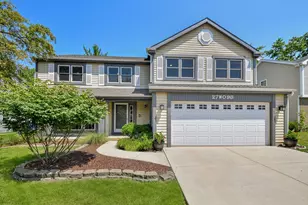 27W098 Walnut Dr, Winfield, IL 60190 - Photo 1