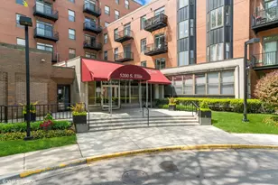 5200 S Ellis Ave, Chicago, IL 60615 - Photo 1