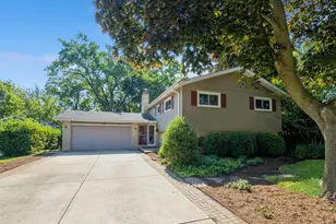 235 S Cedar St, Palatine, IL 60067 - Photo 1