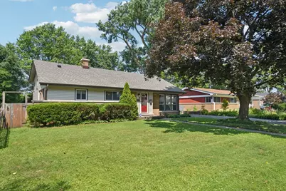 816 Appletree Lane, Deerfield, IL 60015 - Photo 1
