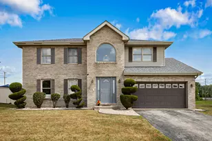 4822 Bay View Dr, Richton Park, IL 60471 - Photo 1