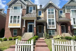 4182 Royal Mews Cir, Naperville, IL 60564 - Photo 1