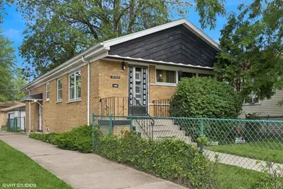 12358 S Lowe Avenue, Chicago, IL 60628 - Photo 1