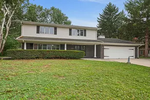 5809 Inverness Dr, Rockford, IL 61107 - Photo 1