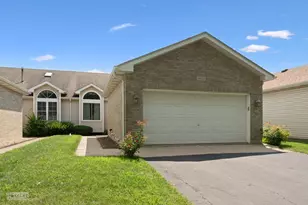 4320 River Glen Dr, Joliet, IL 60431 - Photo 1