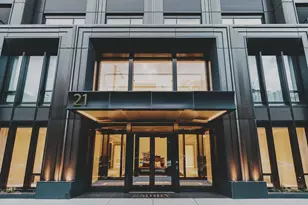 21 N May St, Chicago, IL 60607 - Photo 1