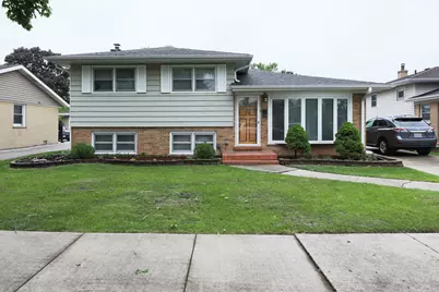 1065 Irwin Avenue, Des Plaines, IL 60018 - Photo 1