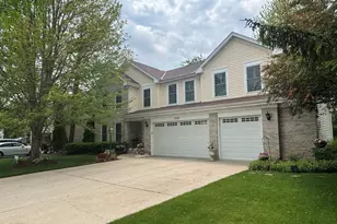 2219 Barrett Dr, Algonquin, IL 60102 - Photo 1